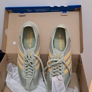 Adidas SL 72 OG Halo Green Sneakers with Yellow Stripes